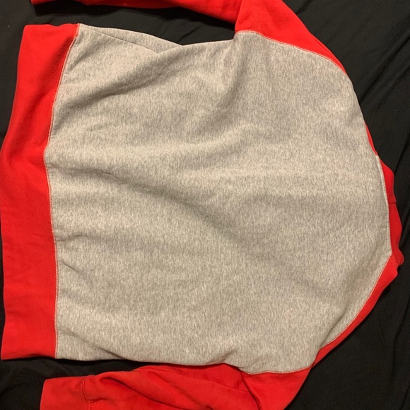 Pull over Montreal Canadiens hoodie - Picture 4 of 4